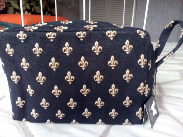 BELLY MODEN, KING, Kulturbox, Herren